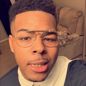 Meet your Posher, Kevante